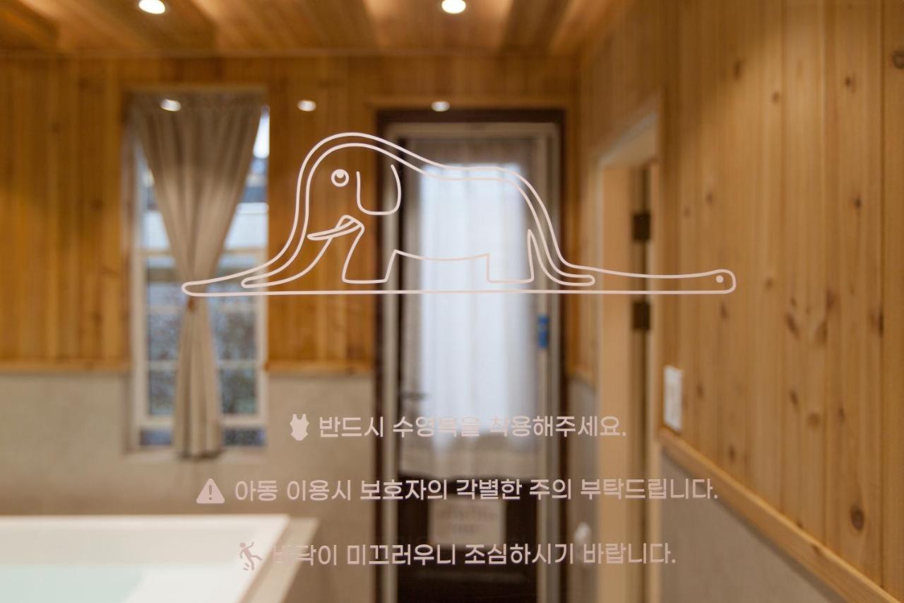 Jeonju Hanok Little Prince Eksteriør billede